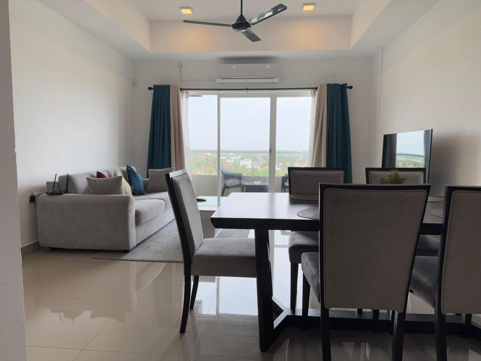Ocean Breeze Negombo- Tidesend Luxury Beach Apartments Eksteriør bilde